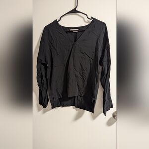 Everlane v-neck blouse 00